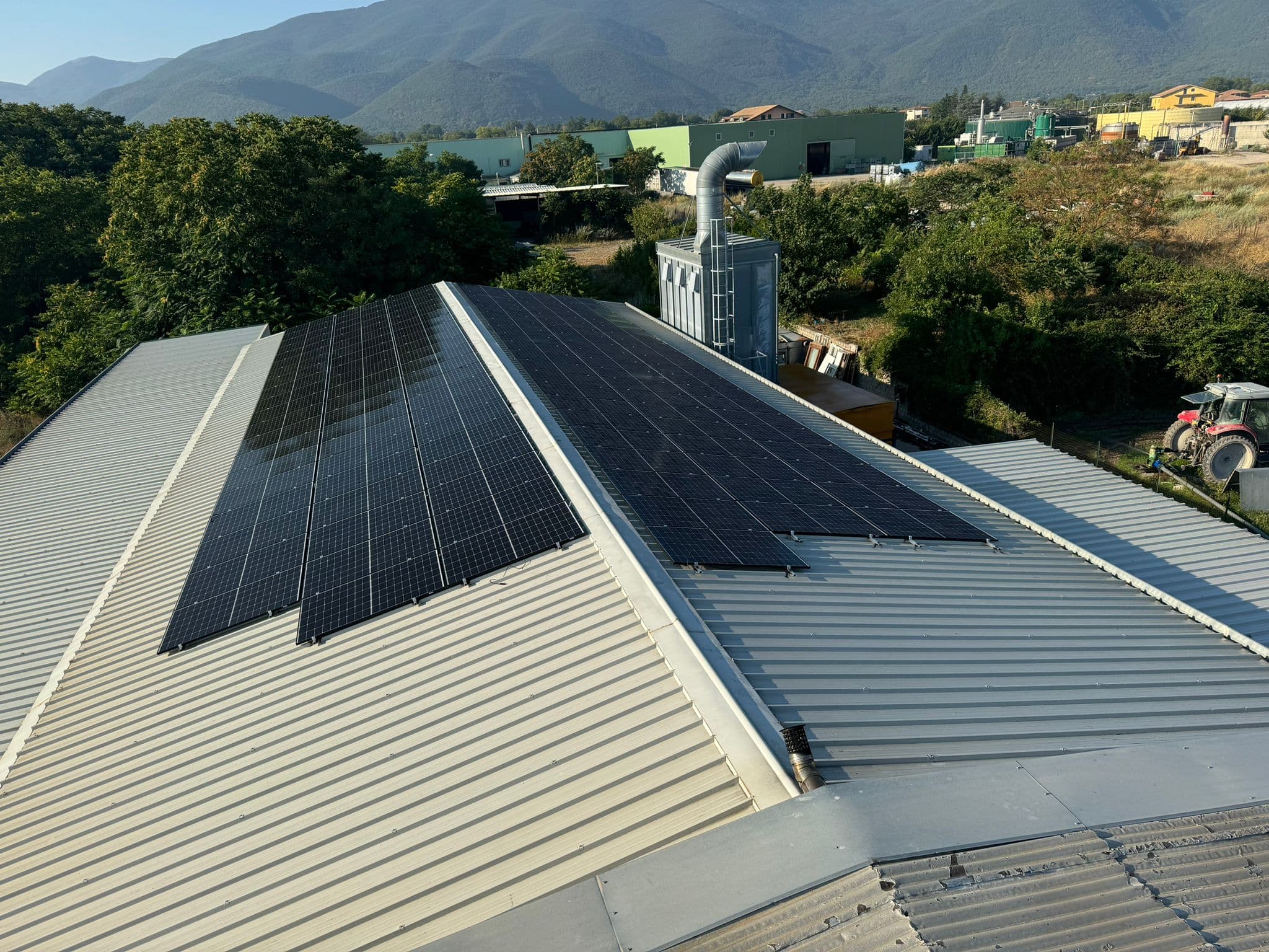Foto numero 2 di Impianto Aziendale da 60 kW